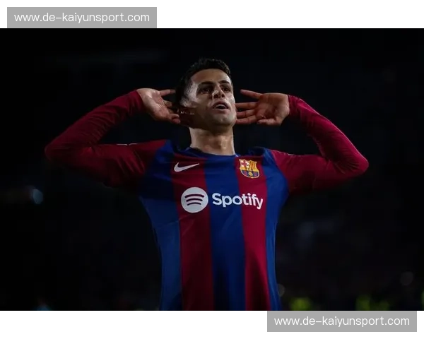 永恒的红蓝与纯白：2010，足球在那一刻达到了神迹的巅峰